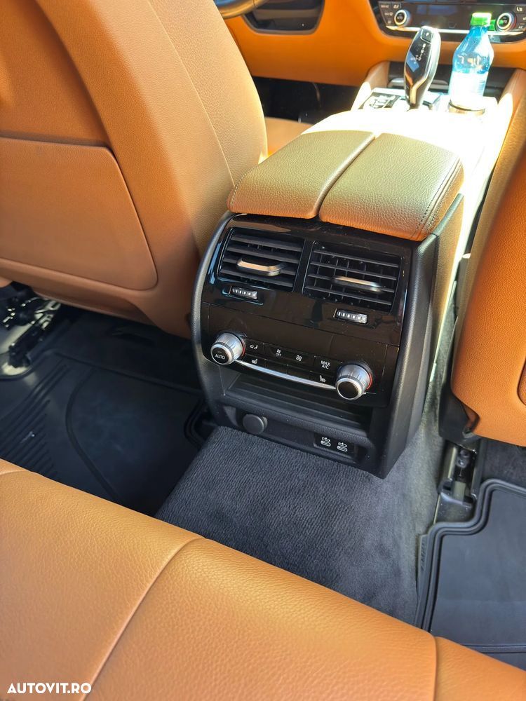 BMW Seria 5 530d AT MHEV - 18