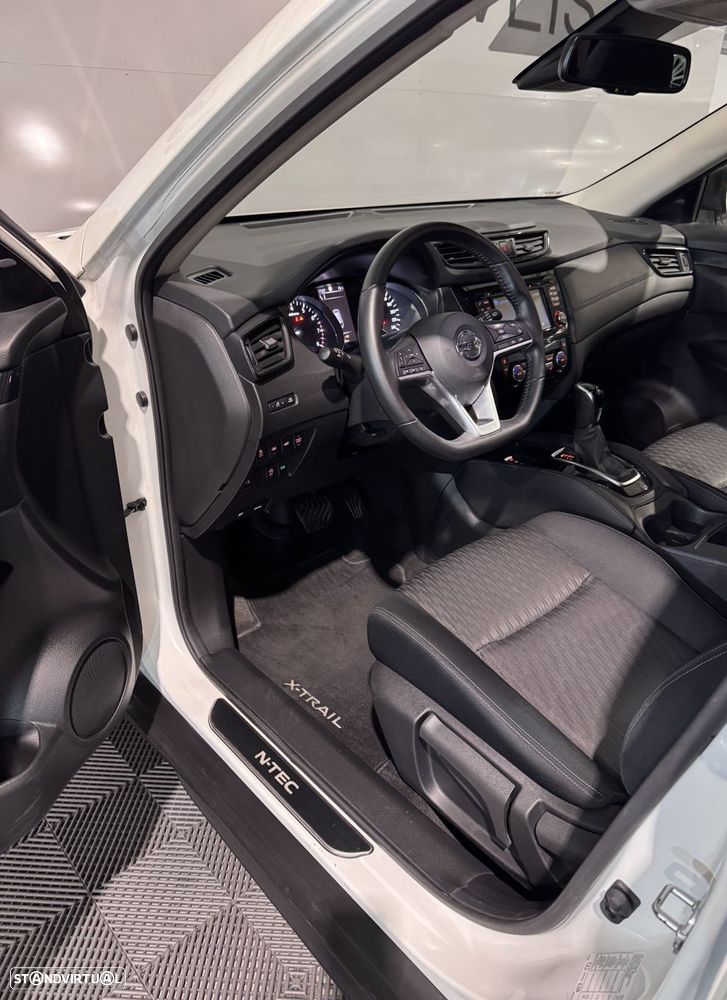 Nissan X-Trail 1.3 DIG-T N-Tec 7L DCT - 32