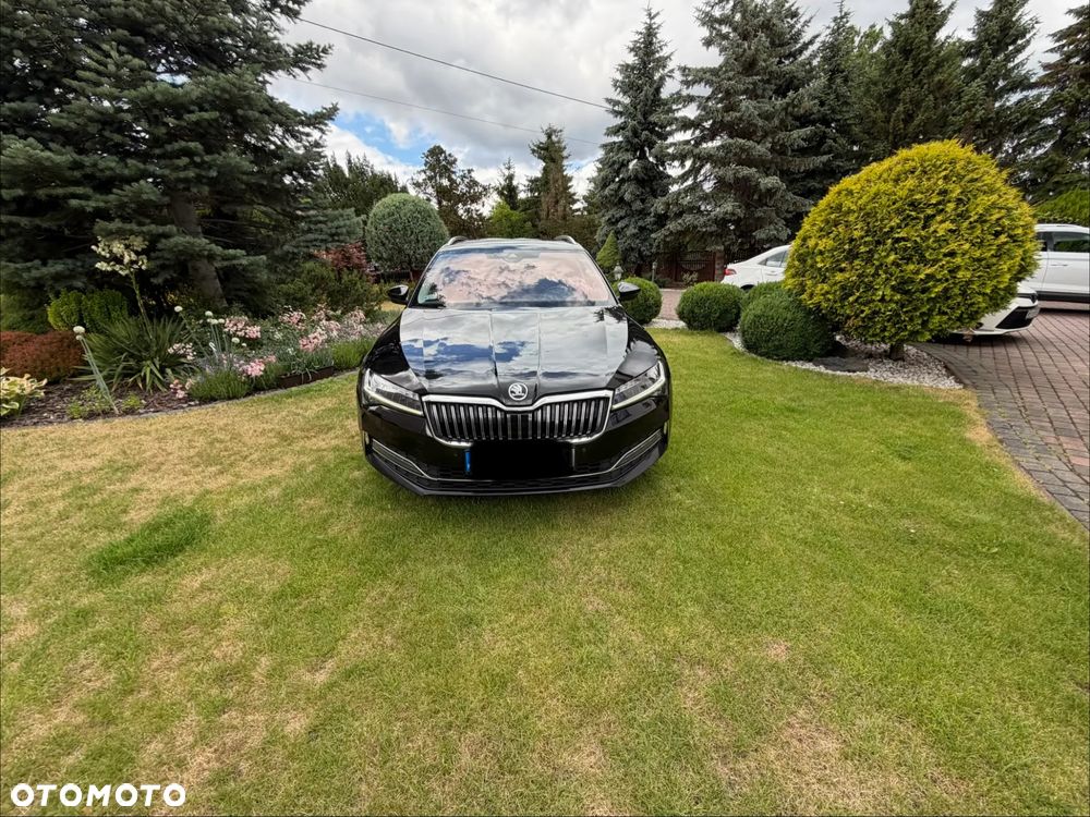 Skoda Superb 2.0 TDI SCR 4x4 Style DSG - 4