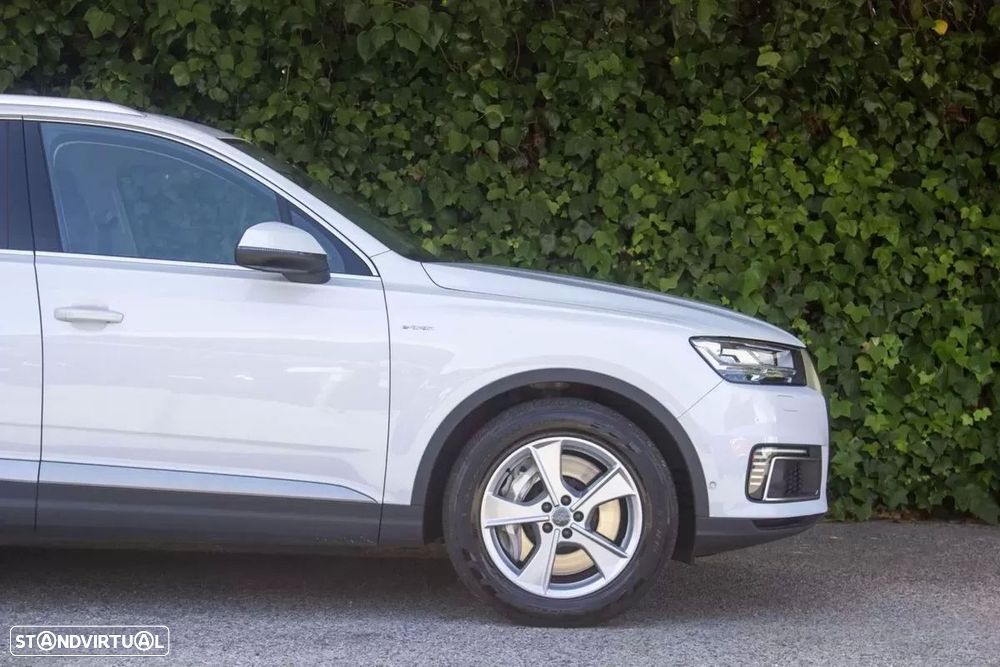 Audi Q7 3.0 TDi E-tron quattro Tiptronic — fotografia 5