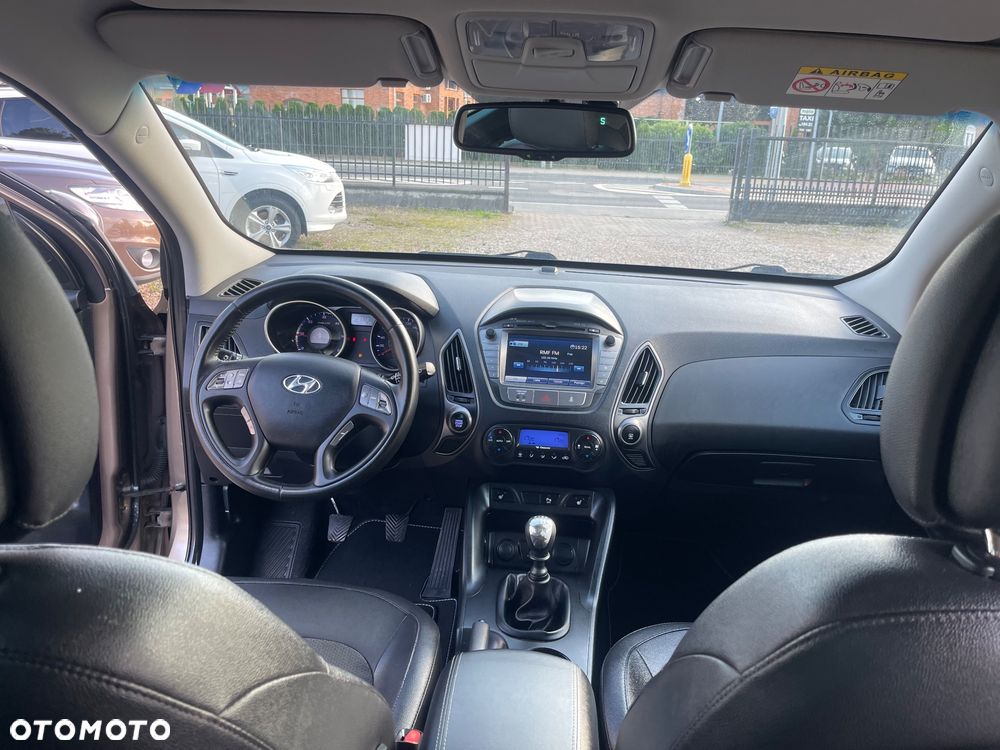 Hyundai ix35 1.7 CRDi 2WD blue Trend - 14