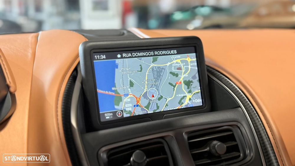 Aston Martin DBS Volante Superleggera - 33