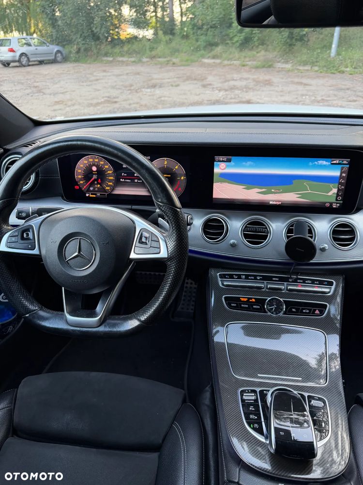 Mercedes-Benz Klasa E 220 d 9G-TRONIC - 8