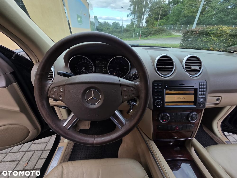 Mercedes-Benz ML 320 CDI 4Matic 7G-TRONIC - 33