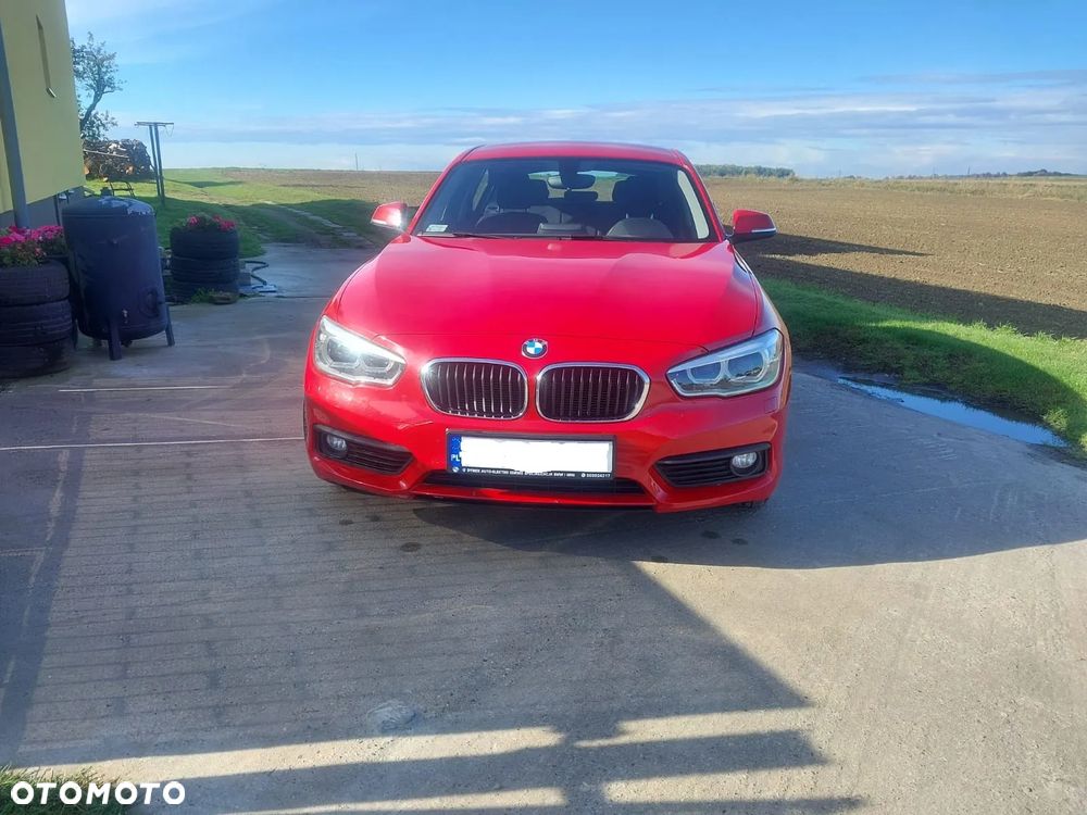 BMW 118I 2015 photo 3