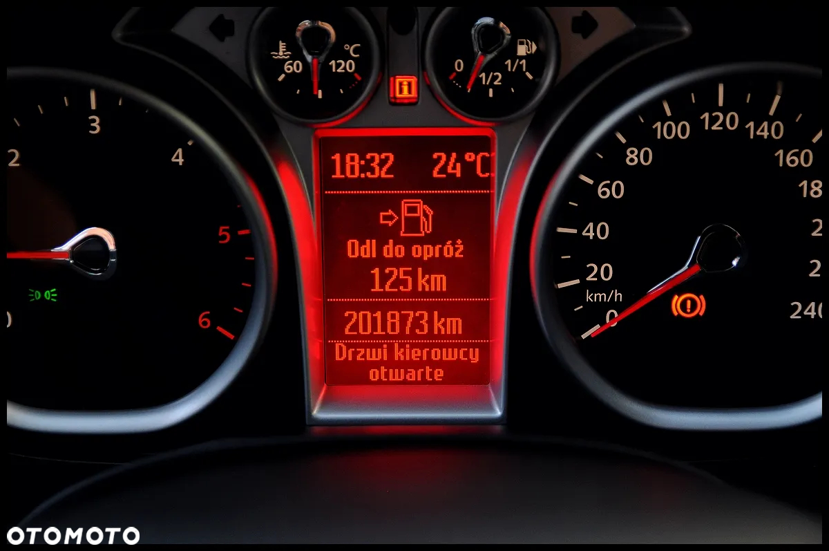 Ford Kuga 2.0 TDCi 4WD Titanium - 35