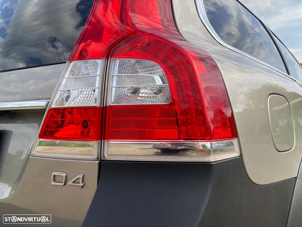 Volvo XC 70 D4 Geartronic Summum - 21