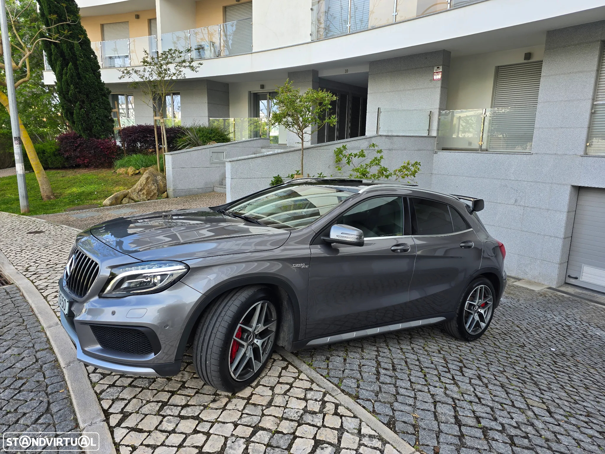Mercedes-Benz GLA 45 AMG 4-Matic - 17
