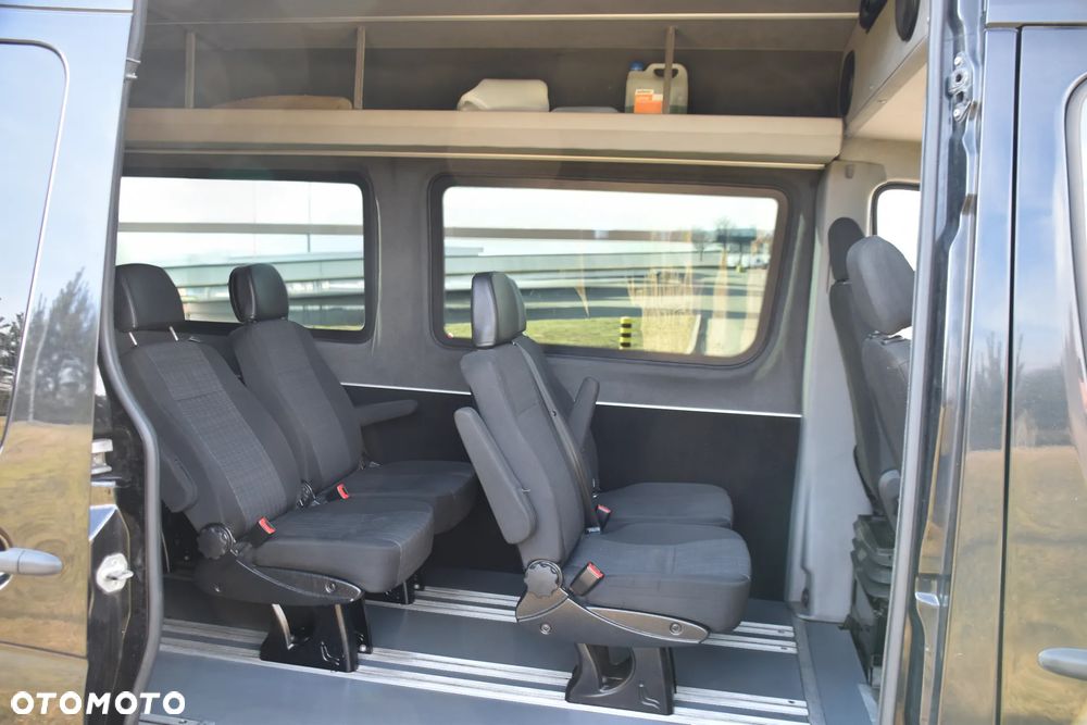 Mercedes-Benz Sprinter - 7