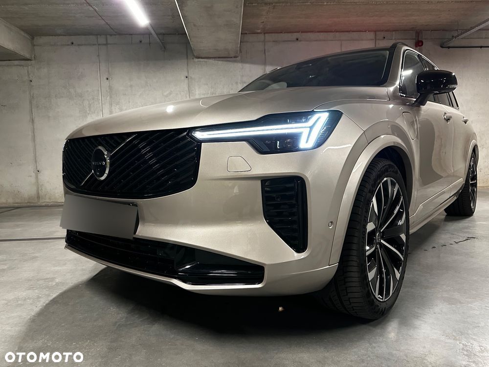 Volvo XC 90 T8 AWD Plug-In Hybrid Ultra Dark 7os - 8