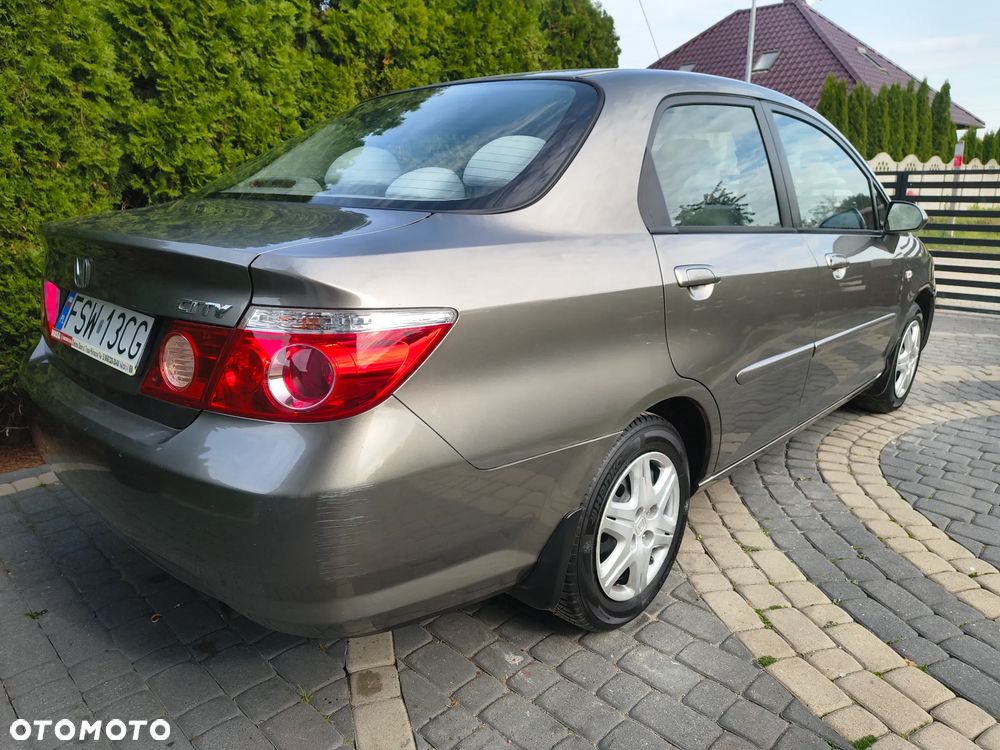 Honda City 1.4 S - 8