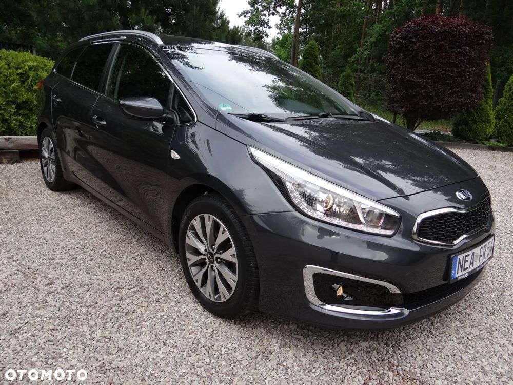Kia Ceed 1.4 CVVT Dream Team Edition - 3