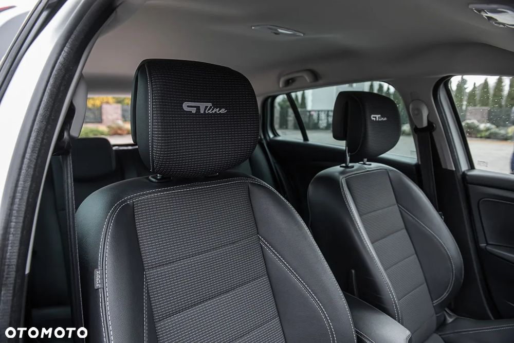Renault Megane Grandtour BLUE dCi 115 GT LINE - 29