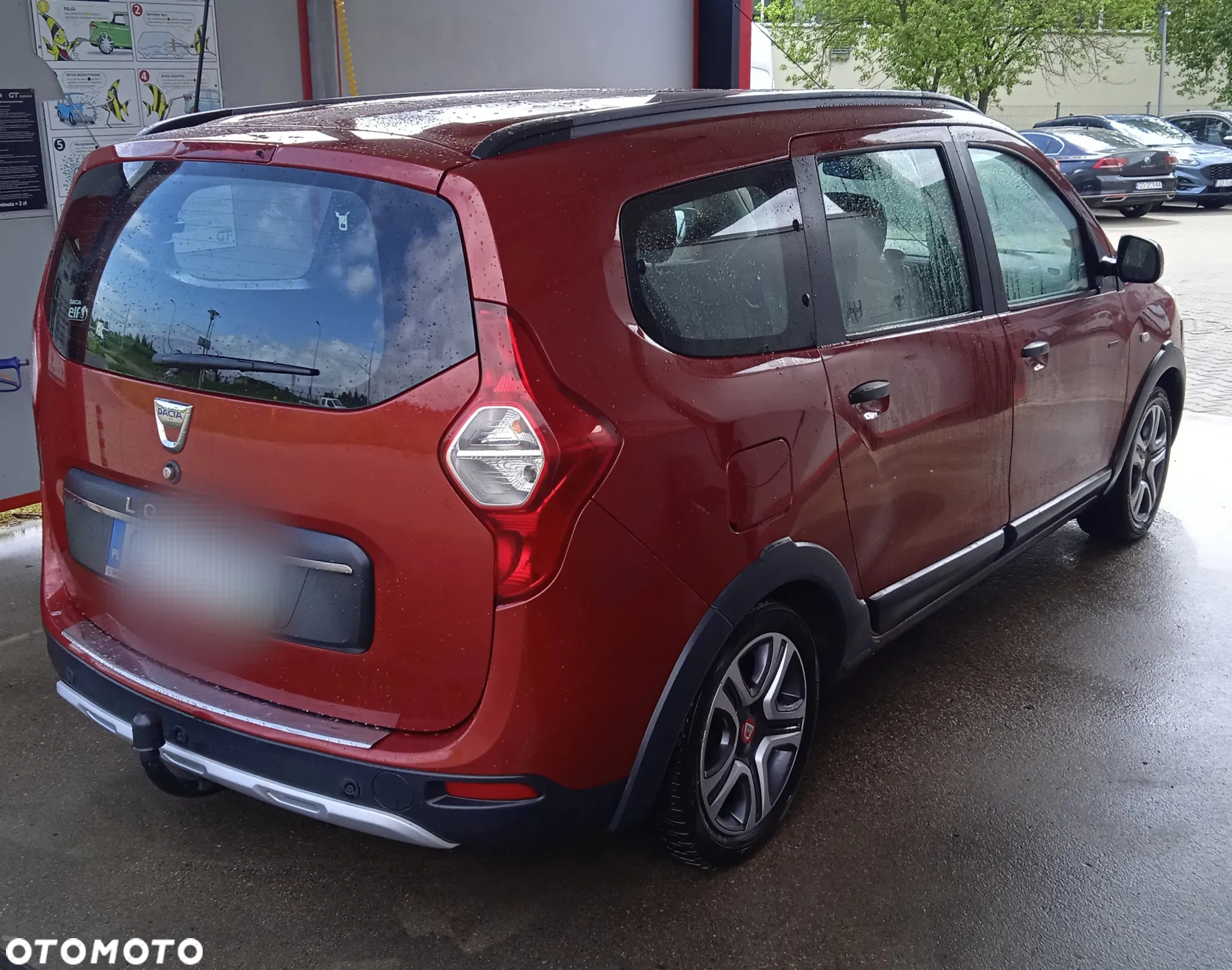 Dacia Lodgy 1.6 SCe Stepway S&S - 4