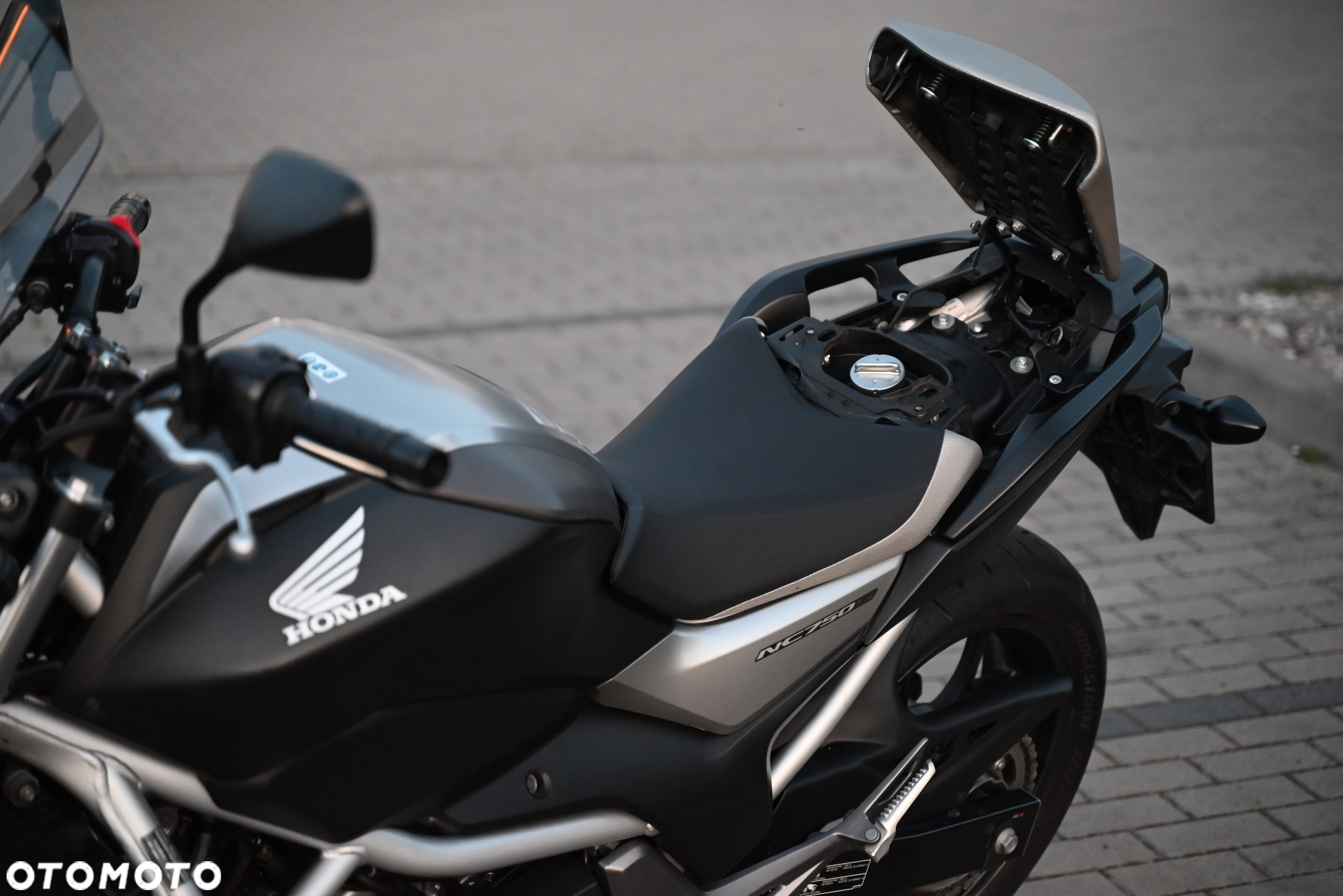Honda NC - 15