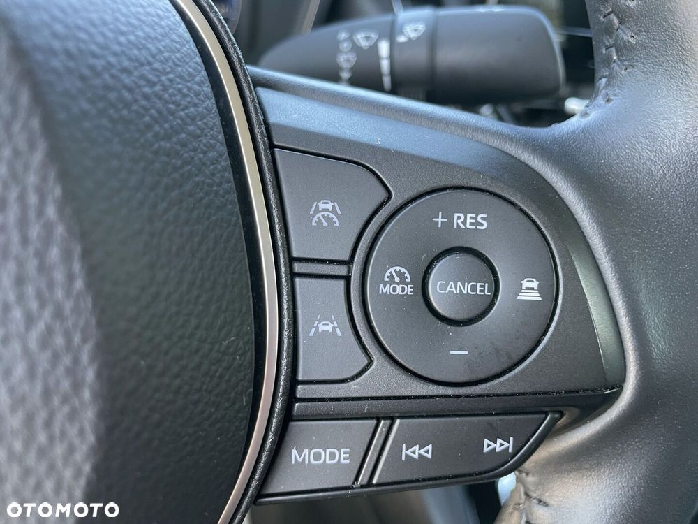 Toyota Corolla 1.8 Hybrid Comfort - 25