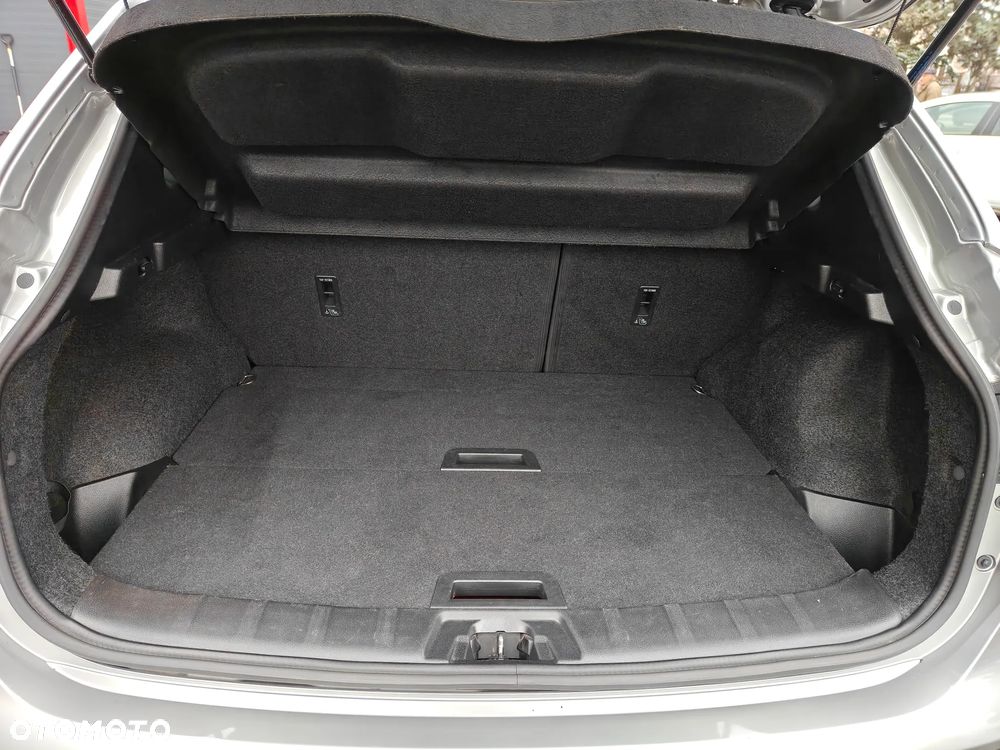 Nissan Qashqai 1.6 DIG-T TEKNA+ - 33