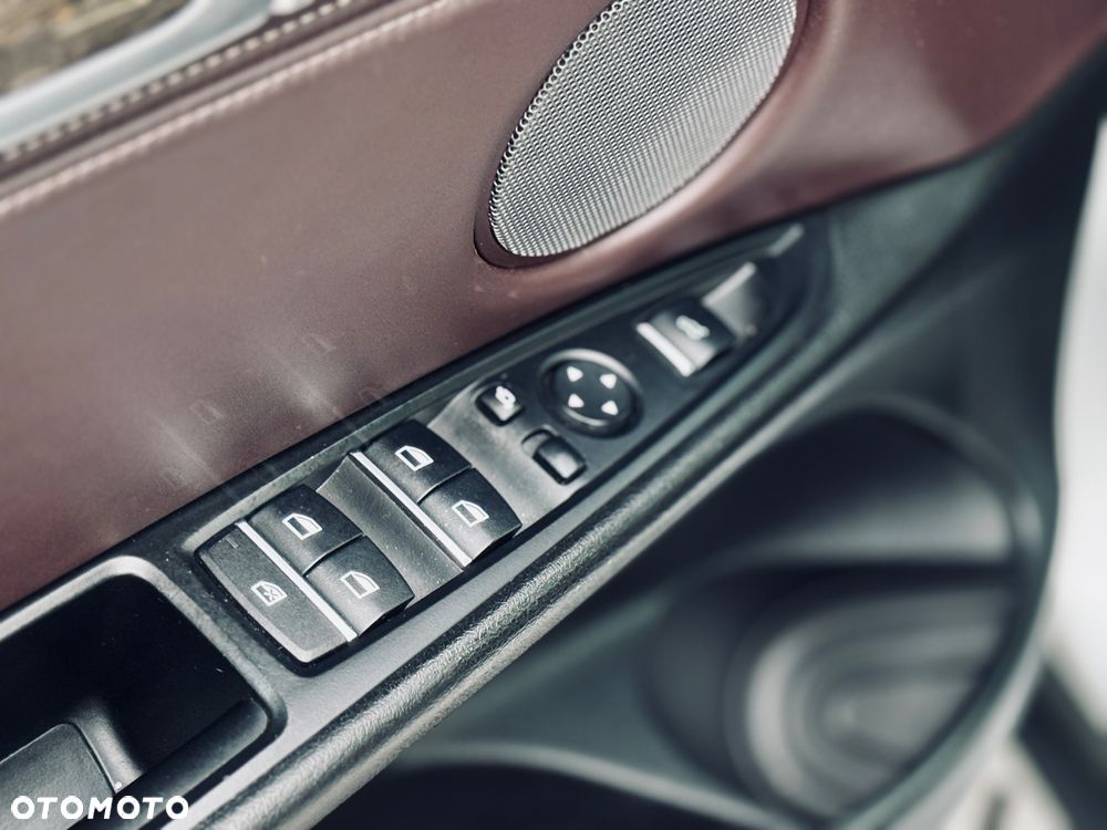 BMW X5 3.5i xDrive - 14