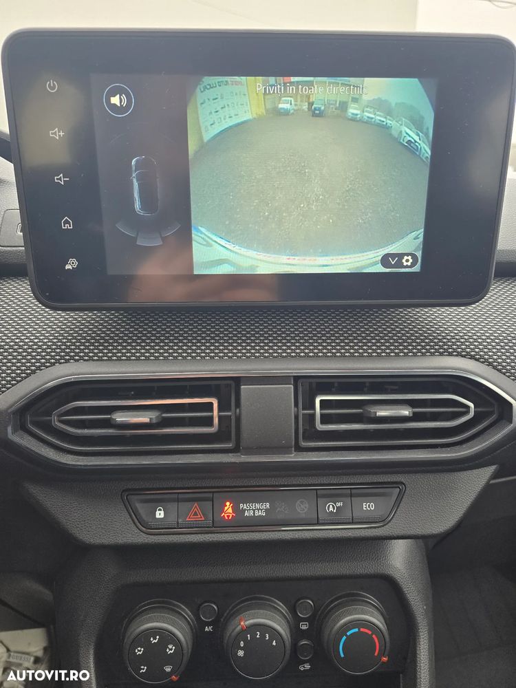 Dacia Logan TCe 90 MT6 Comfort - 14