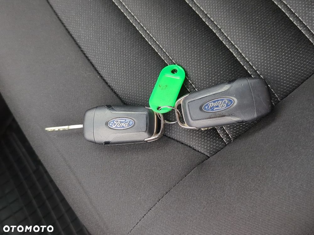 Ford Mondeo 1.6 TDCi ECOnetic Titanium - 30