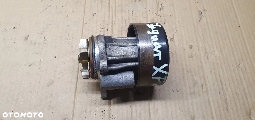 Pompa wody płynu Jaguar XF X250 2.7 TDV6 4R8Q-8501-BF 4R8Q-8509-AC - 1