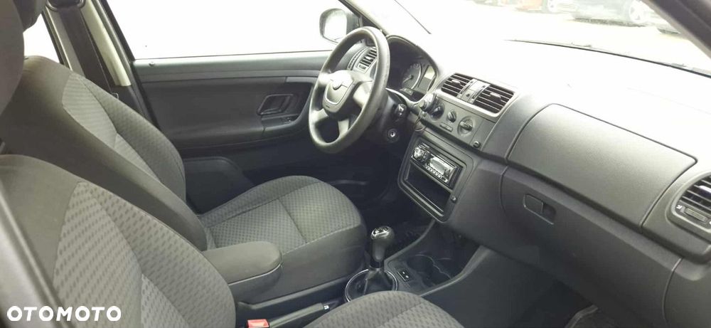 Skoda Fabia - 8