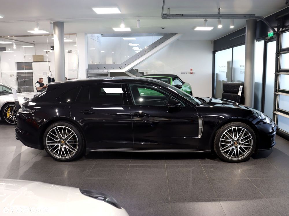 Porsche Panamera 4 Platinum Edition - 6