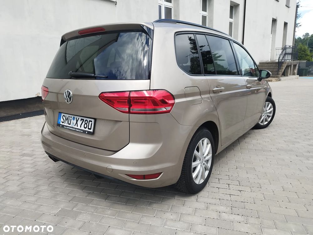 Volkswagen Touran 1.4 TSI (BlueMotion Technology) Comfortline - 9