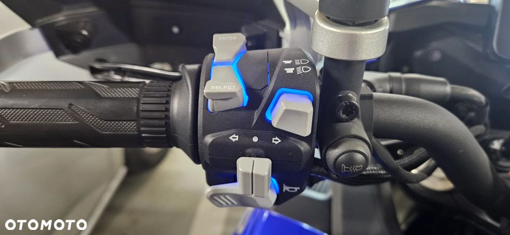 QJMOTOR SRT 800S - 3