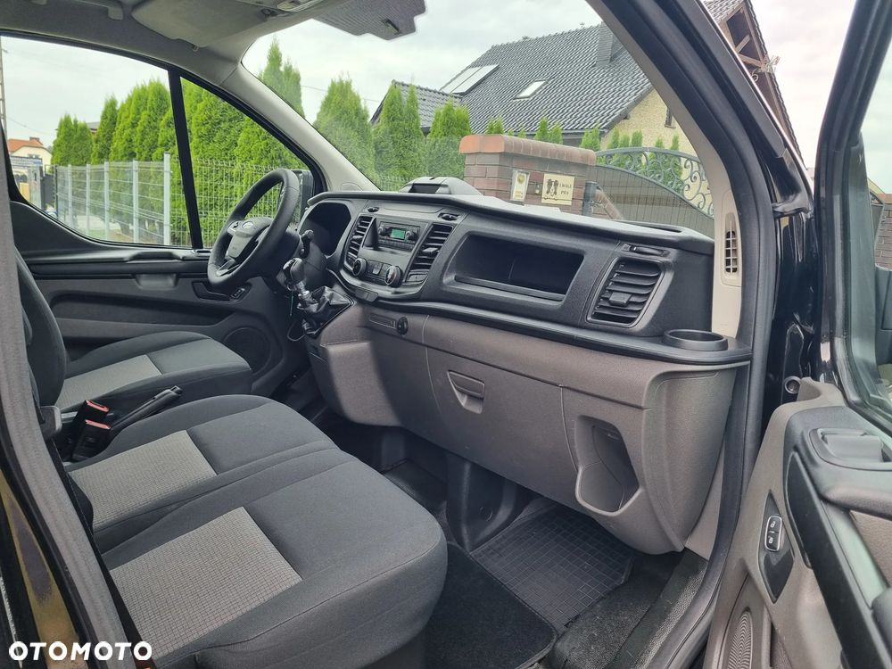 Ford Transit Custom - 11