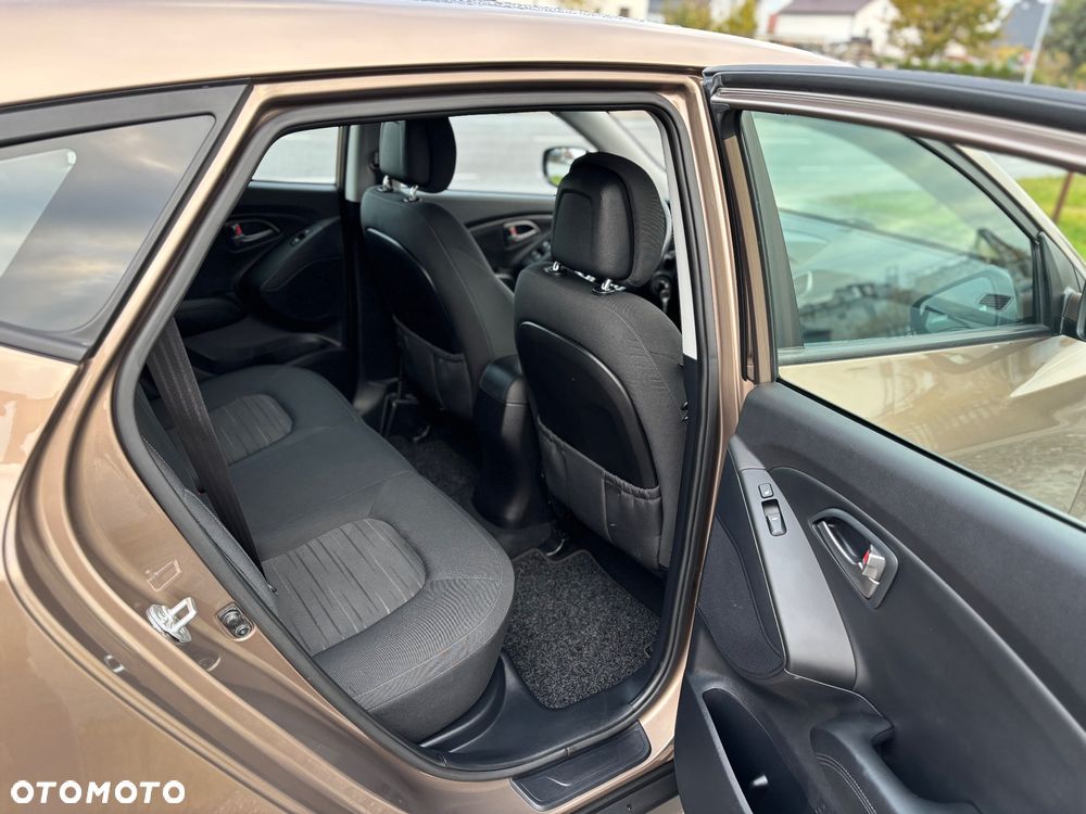 Hyundai ix35 - 13