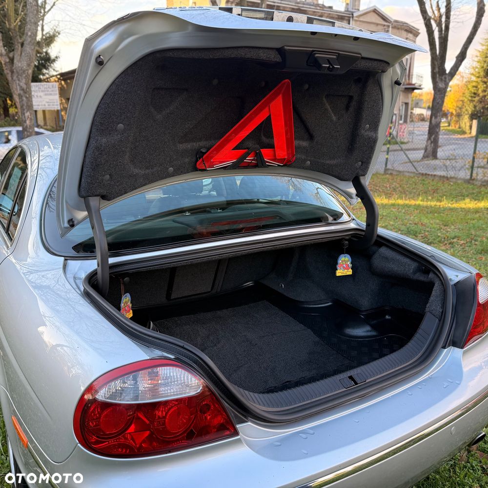 Jaguar S-Type 2.7 V6 D Executive - 17