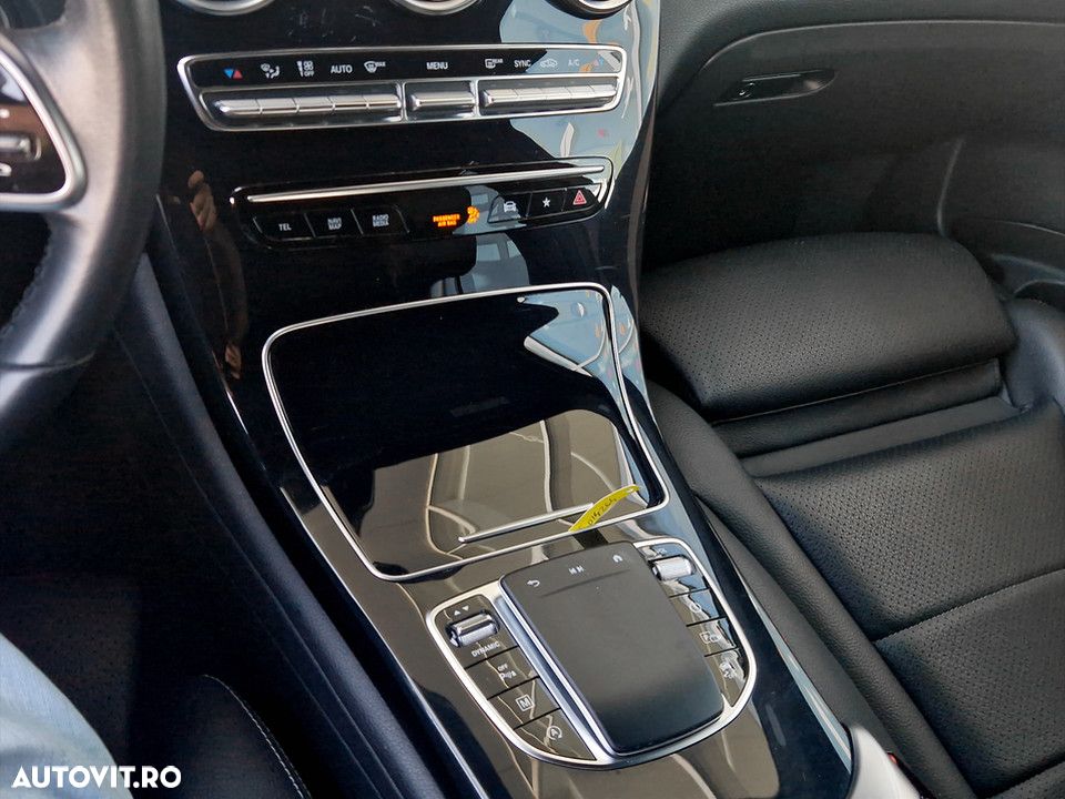 Mercedes-Benz GLC 200 4MATIC - 18