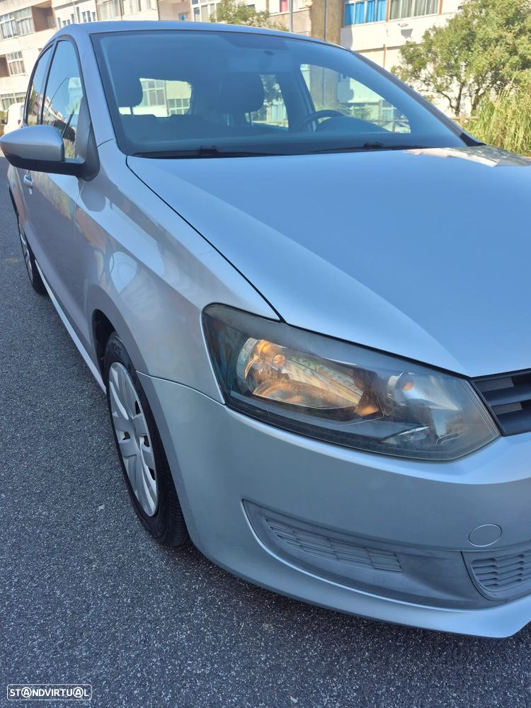 VW Polo 1.6 TDI Confortline BlueMotion - 10