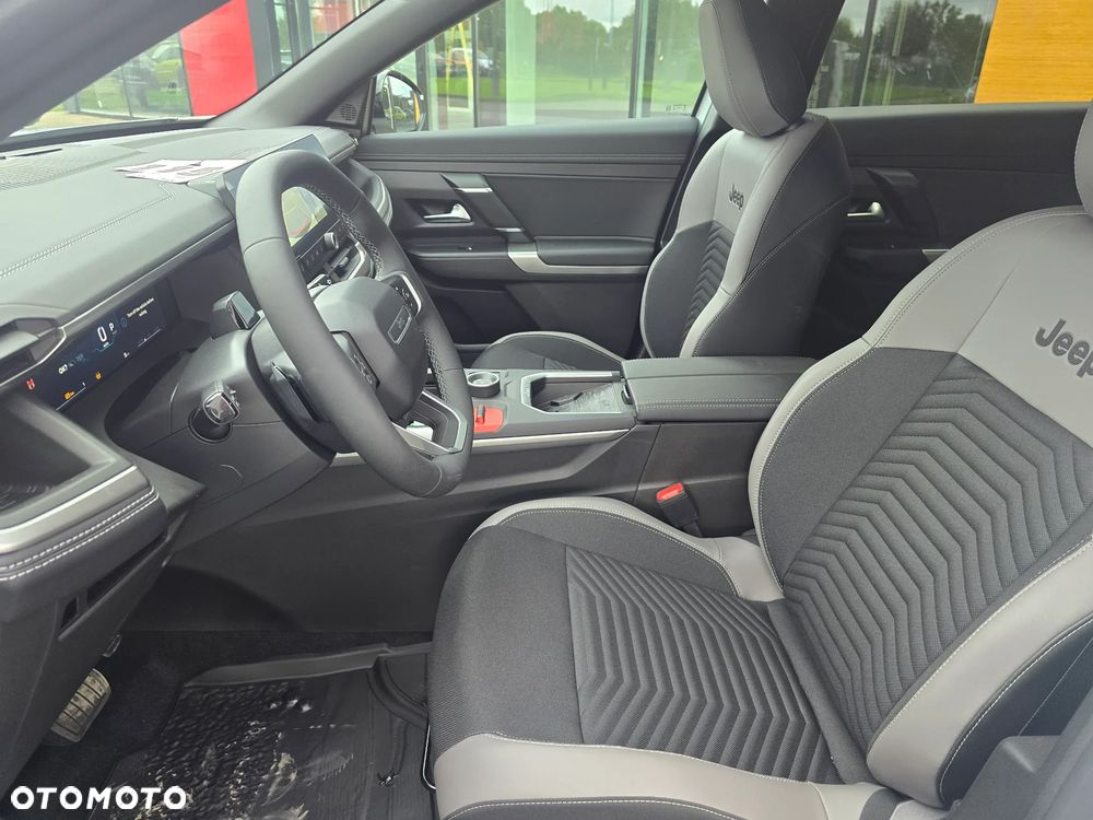 Jeep Compass 1.2 T3 mHEV First Edition FWD DCT - 8