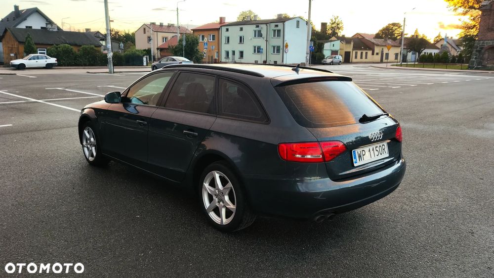 Audi A4 Avant 2.0 TDI - 6