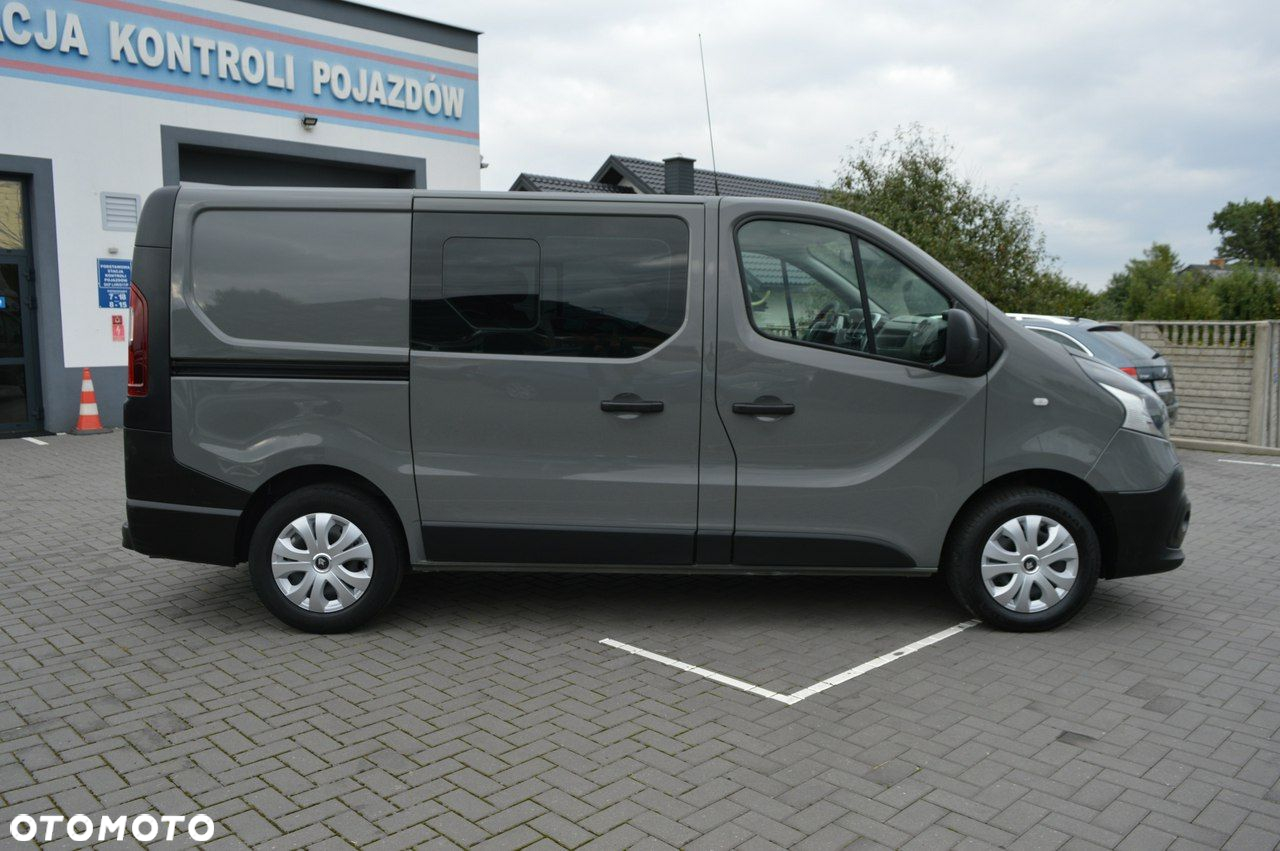 Renault Trafic - 15