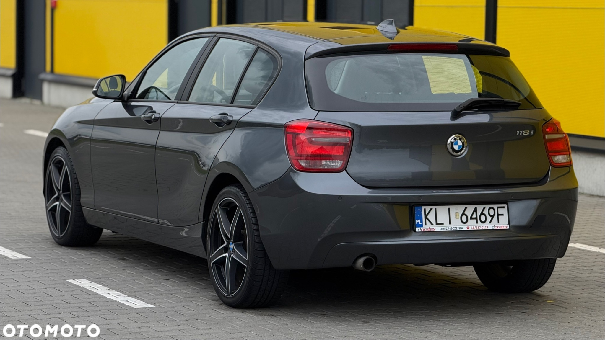 BMW Seria 1 118i Sport Line - 3