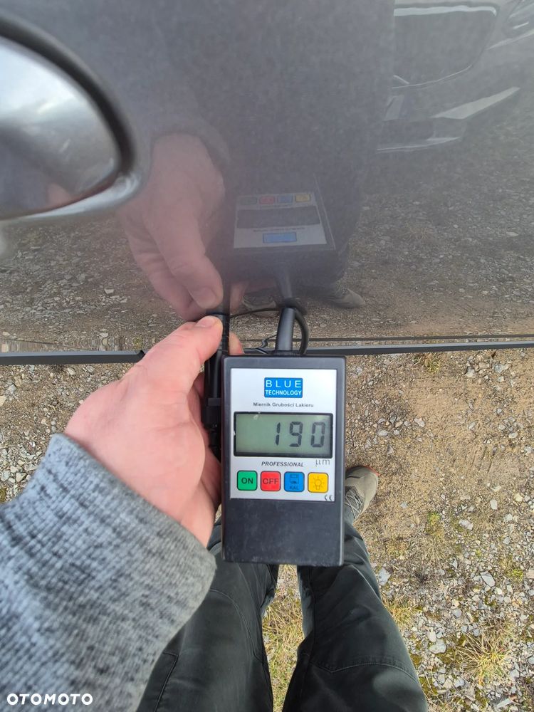 Toyota C-HR ver-1-8-hybrid-executive - 31