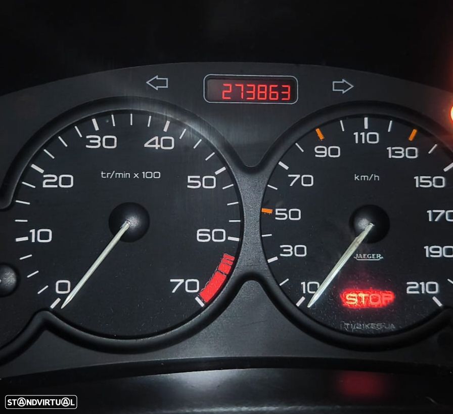 Peugeot 206 1.1 XR - 3