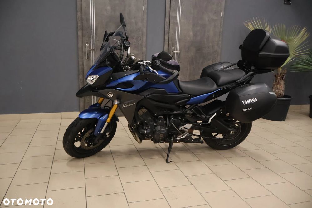Yamaha MT - 12