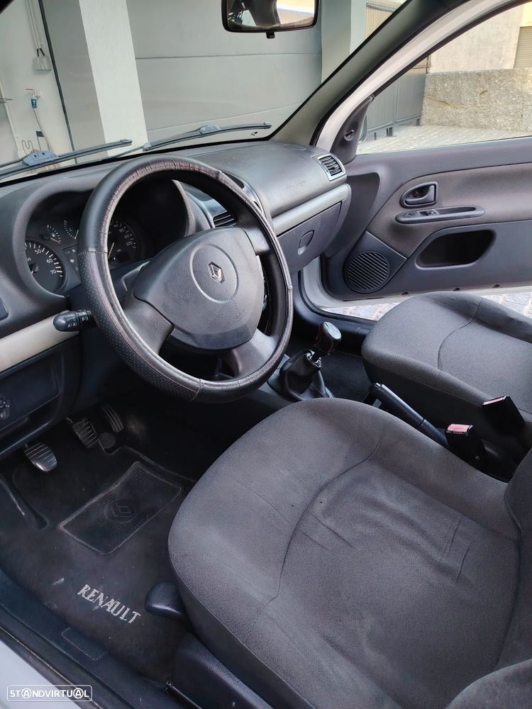 Renault Clio 1.5 dCi Dynamique - 4