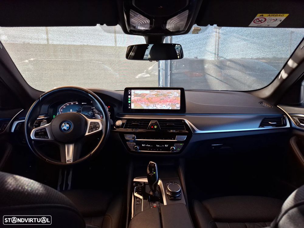 BMW 530 e Pack Desportivo M Pro - 43