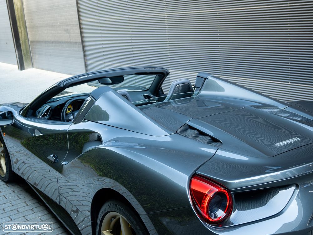 Ferrari 488 GTB Spider - 21
