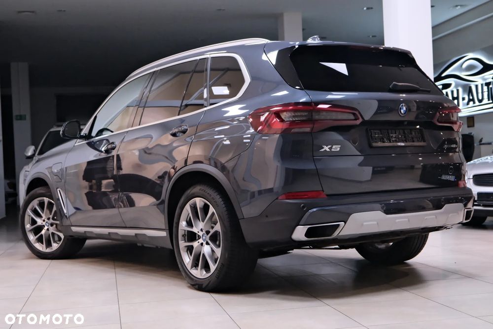 BMW X5 xDrive45e xLine - 11