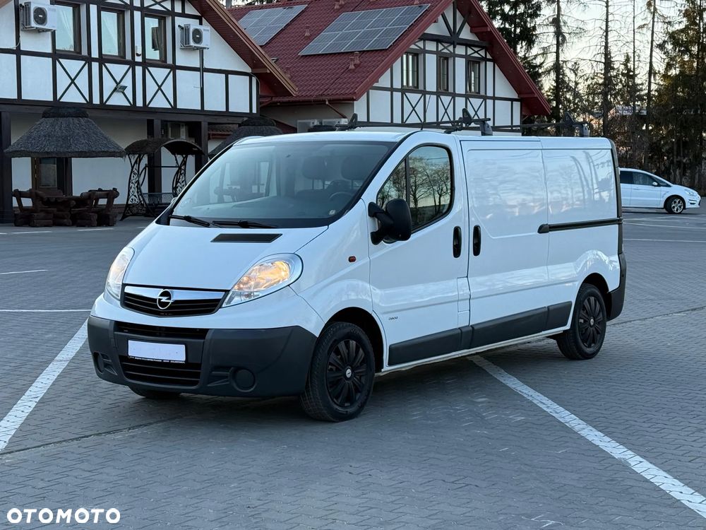 Opel VIVARO - 8