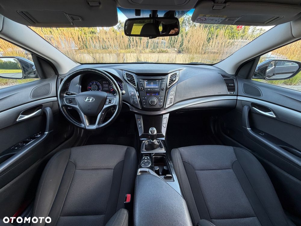 Hyundai i40 Kombi 1.7 CRDi Premium - 22
