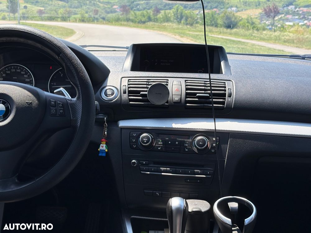 BMW Seria 1 123d DPF Aut. Edition Sport - 17