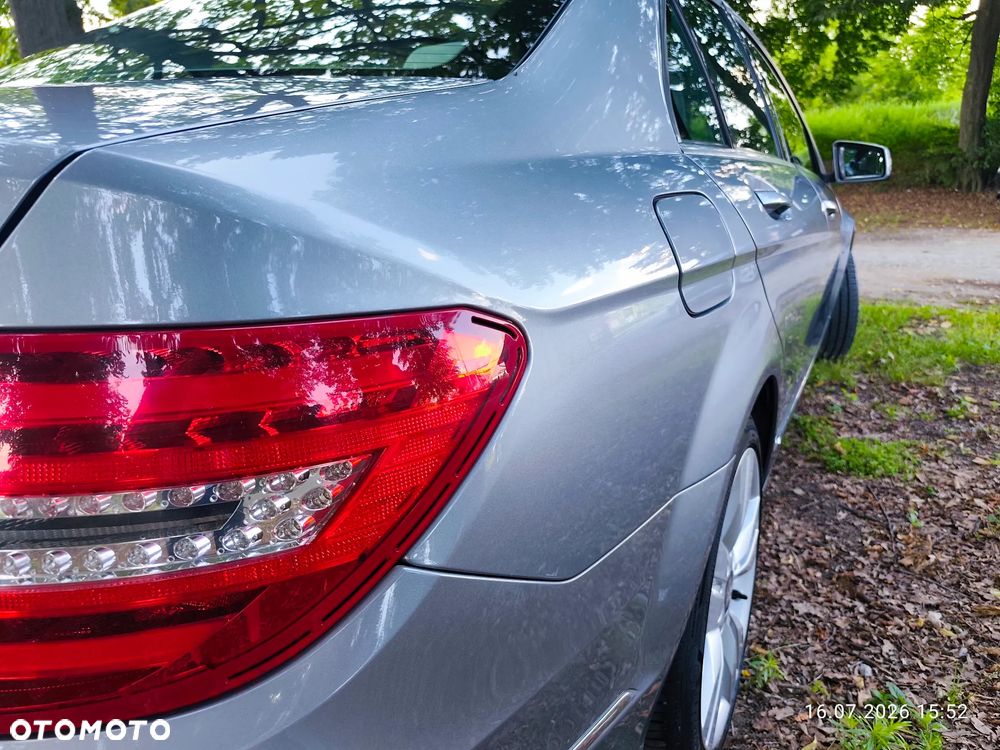 Mercedes-Benz Klasa C 200 CDI BlueEff Avantgarde - 8