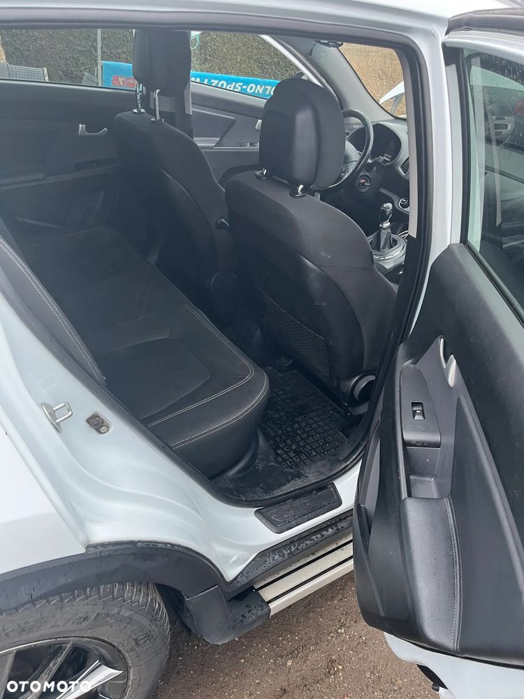 Kia Sportage 1.6 GDI M 2WD - 12